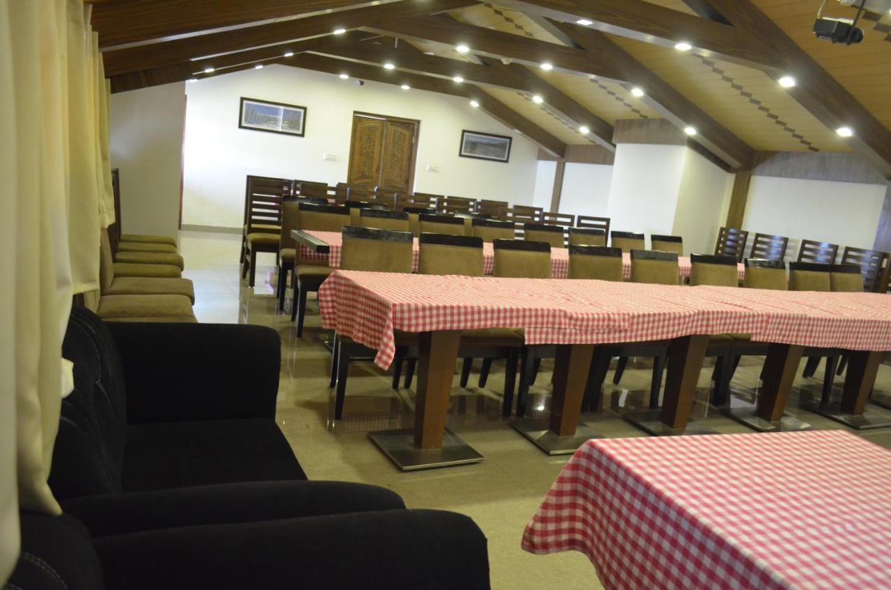 Srīnagar Hotel The Valley View Kashmir المظهر الخارجي الصورة
