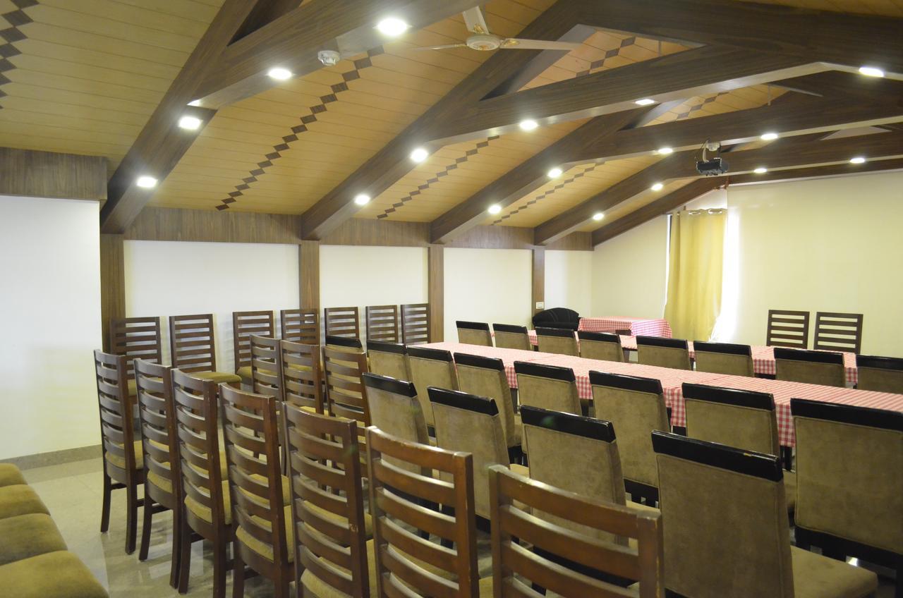Srīnagar Hotel The Valley View Kashmir المظهر الخارجي الصورة